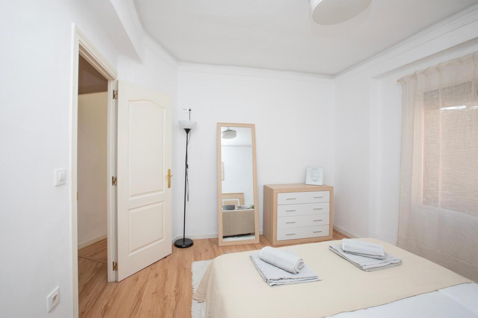 Lujoso Apartamento En Valencia 3 Dormitorios Con Parking Патерна Екстериор снимка